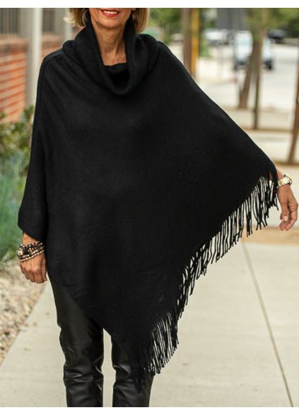 Black pile collar tassel cape